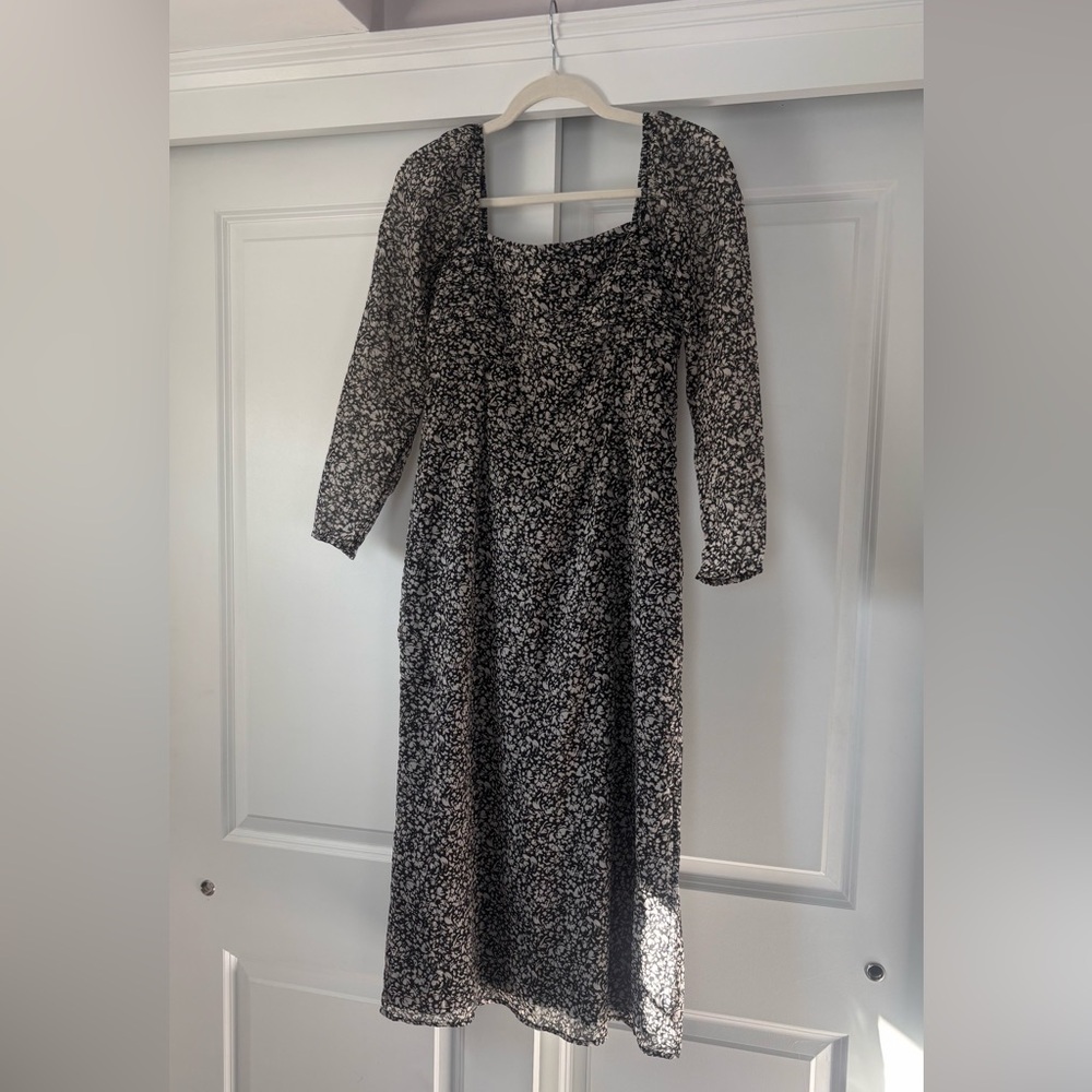 Abercrombie & Fitch Emerson Chiffon Black White Floral Long Sleeve Midi Dress - Picture 3 of 6